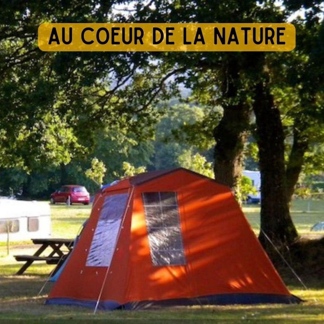 Camping Le Val Aux Fees - Broceliande Concoret المظهر الخارجي الصورة